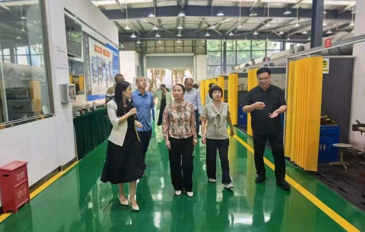 民盟贛州市委會(huì)遠(yuǎn)赴新疆、四川開展專題調(diào)研，探索贛州網(wǎng)絡(luò)技術(shù)服務(wù)的協(xié)同發(fā)展新路徑